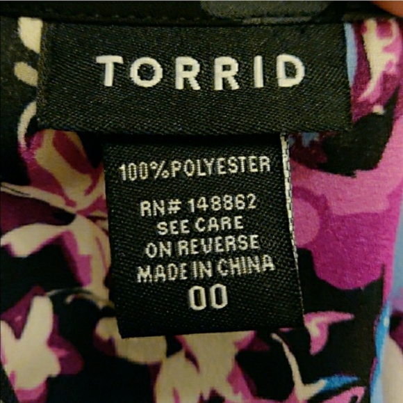 Torrid - Georgette Button Back - Picture 4 of 7